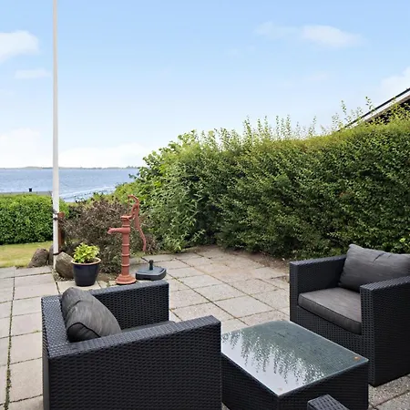 Σπίτι διακοπών 3 Bedroom In Fåborg