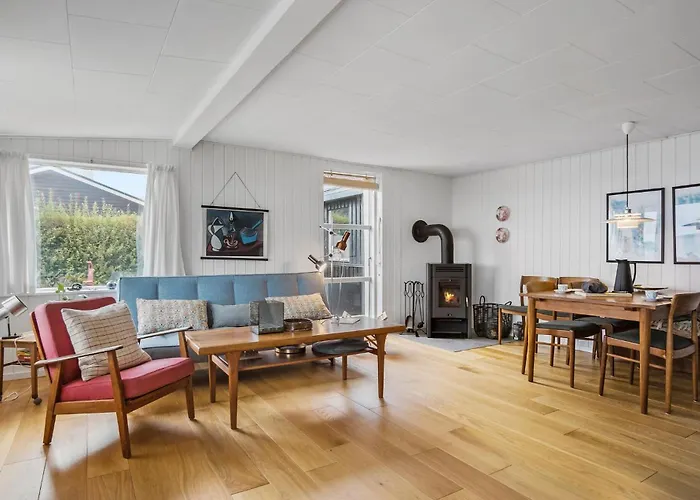 Ferienhaus 3 Bedroom In *