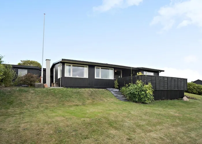 3 Bedroom In * Fåborg